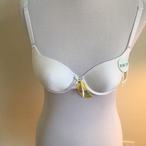 NWT Unique women’s push-up bra